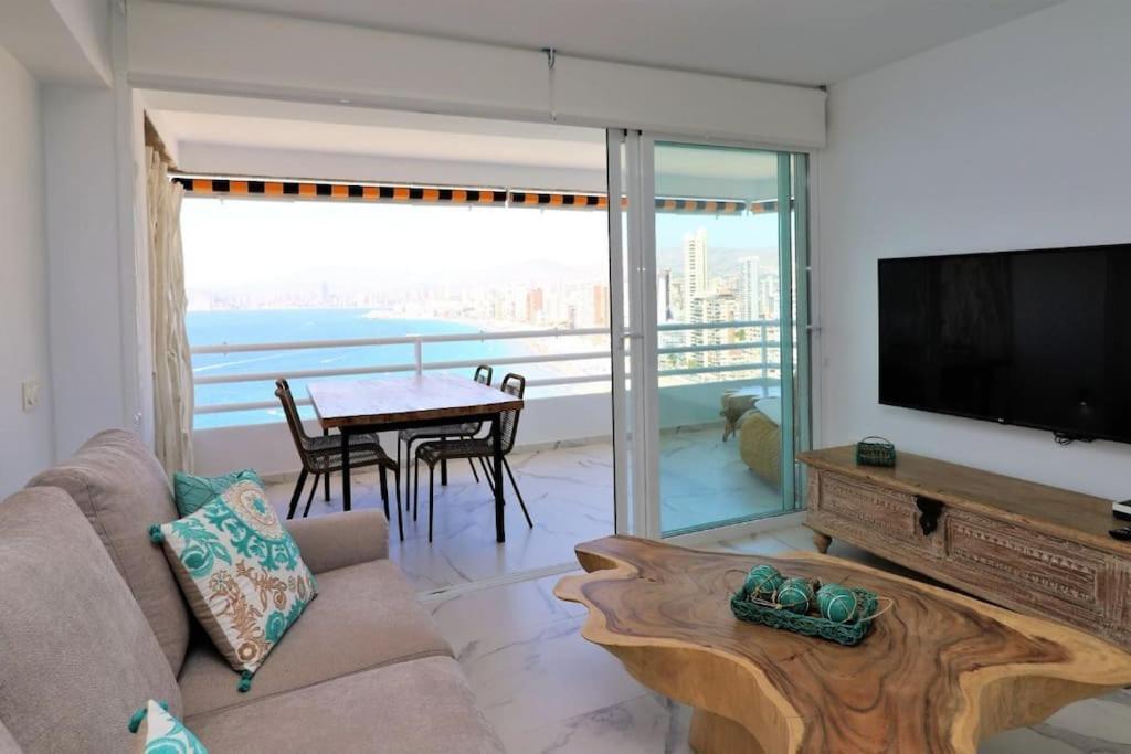 Luxurious 2-Bedroom Apt With Stunning Views, 1St Line On Levante Beach, Benidorm Eksteriør billede