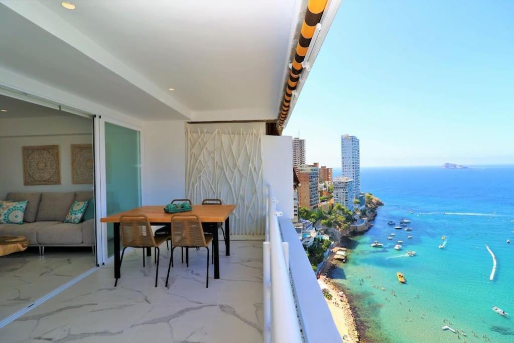 Luxurious 2-Bedroom Apt With Stunning Views, 1St Line On Levante Beach, Benidorm Eksteriør billede