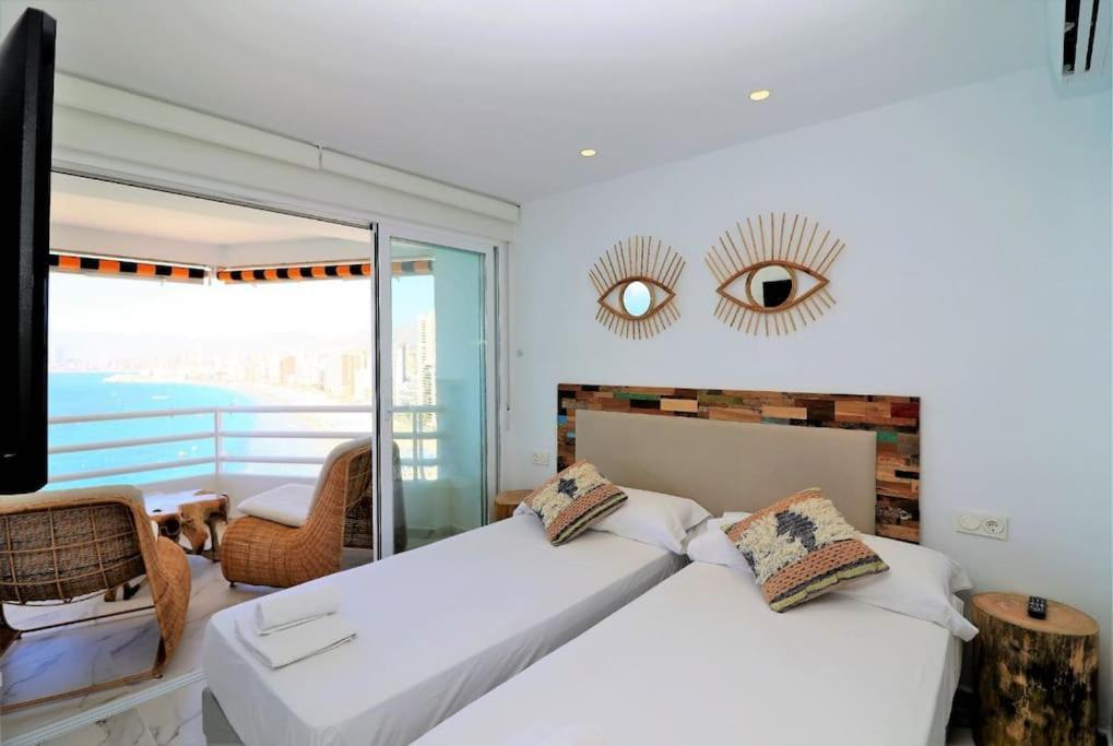 Luxurious 2-Bedroom Apt With Stunning Views, 1St Line On Levante Beach, Benidorm Eksteriør billede
